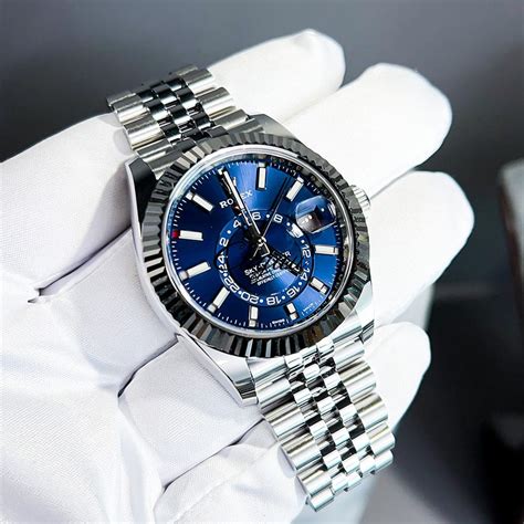 rolex sky dweller storia|rolex sky dweller specs.